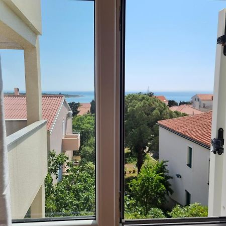 Apartment Wallot Novalja Zewnętrze zdjęcie