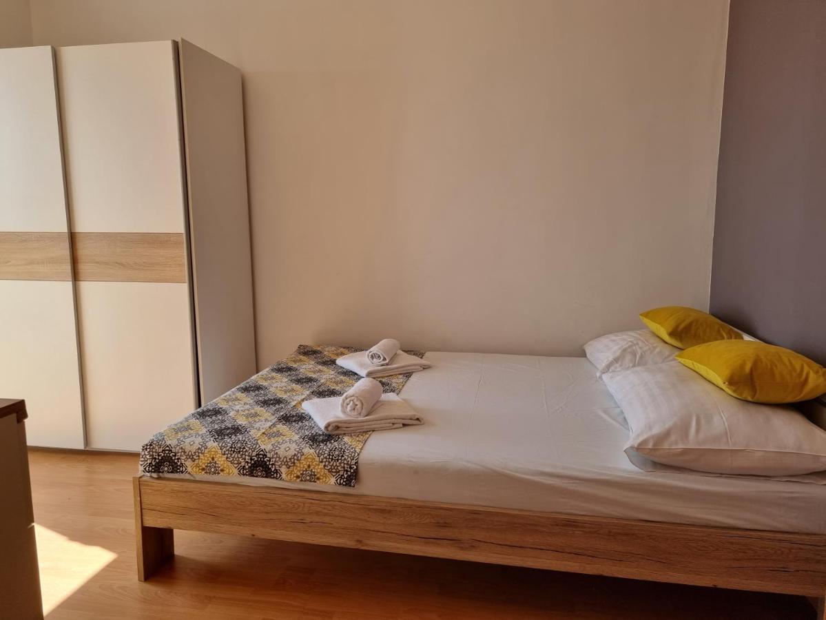 Apartment Wallot Novalja Zewnętrze zdjęcie