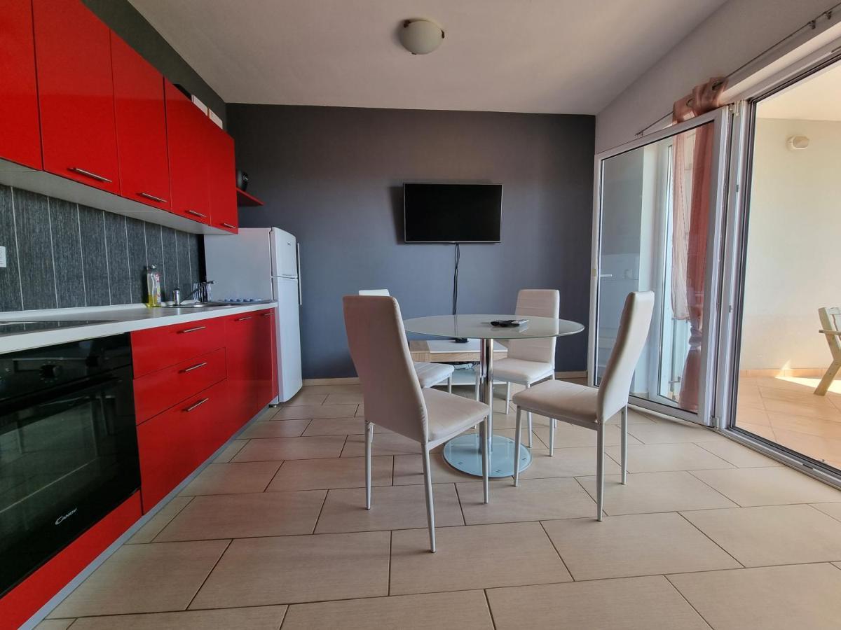 Apartment Wallot Novalja Zewnętrze zdjęcie