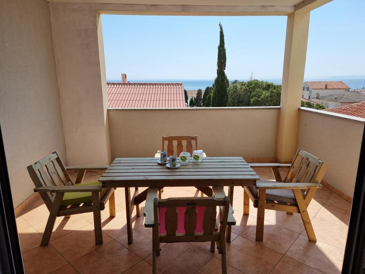 Apartment Wallot Novalja Zewnętrze zdjęcie