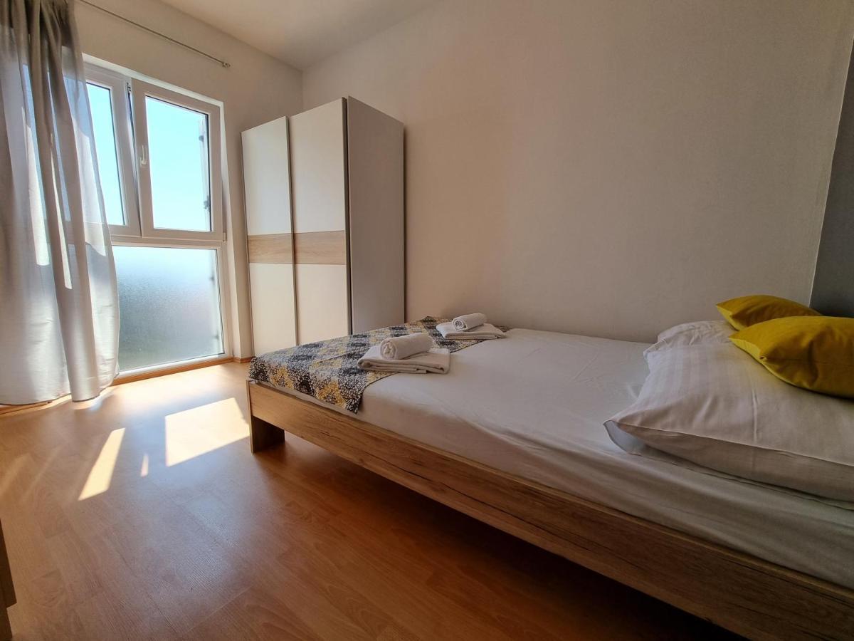 Apartment Wallot Novalja Zewnętrze zdjęcie